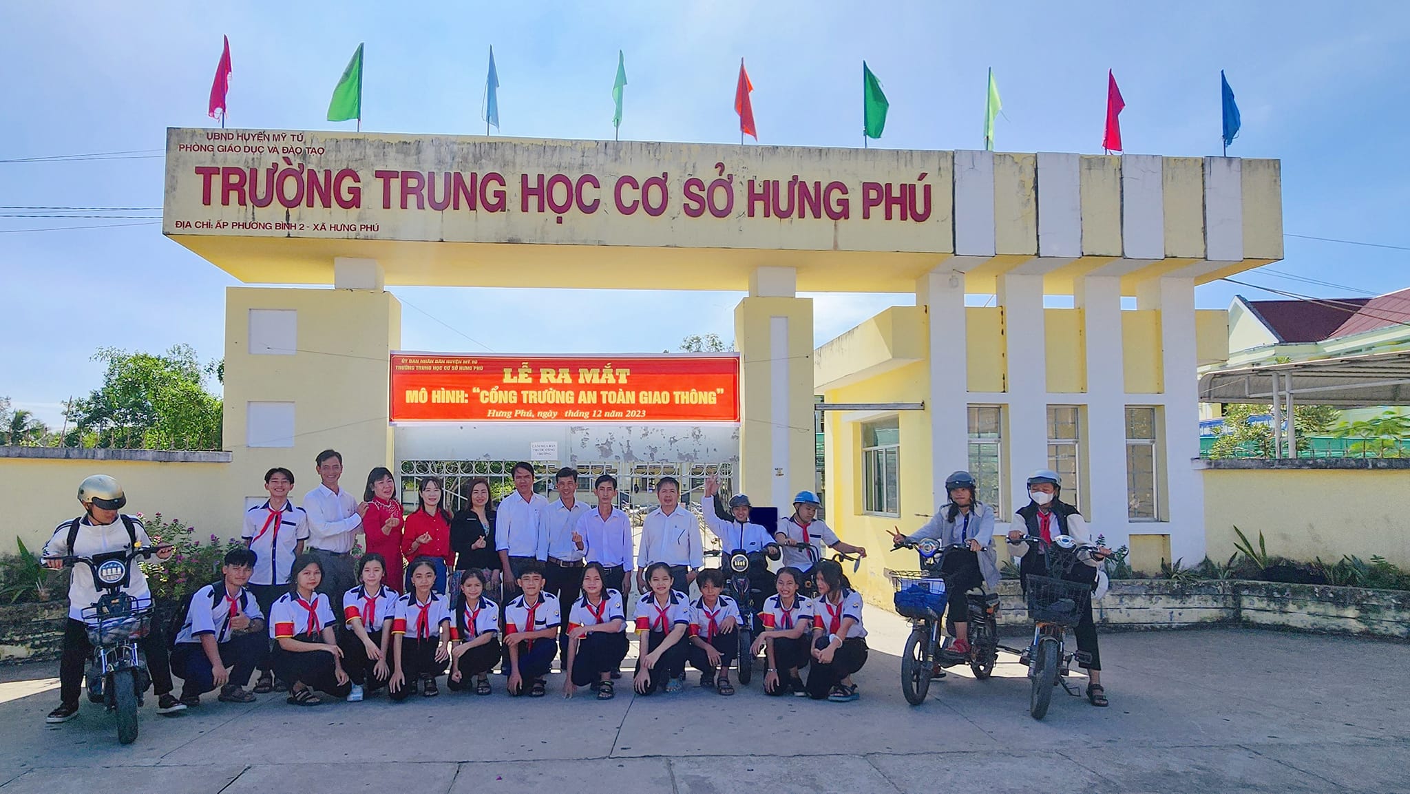 Ra mắt mô hình "Cổng trường an toàn giao thông"